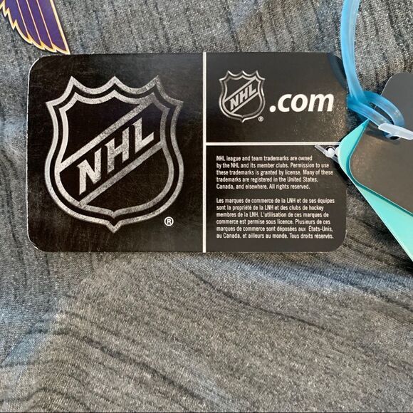 New LEVELWEAR St Louis Blues Hockey Tee Shirt M - Picture 6 of 8